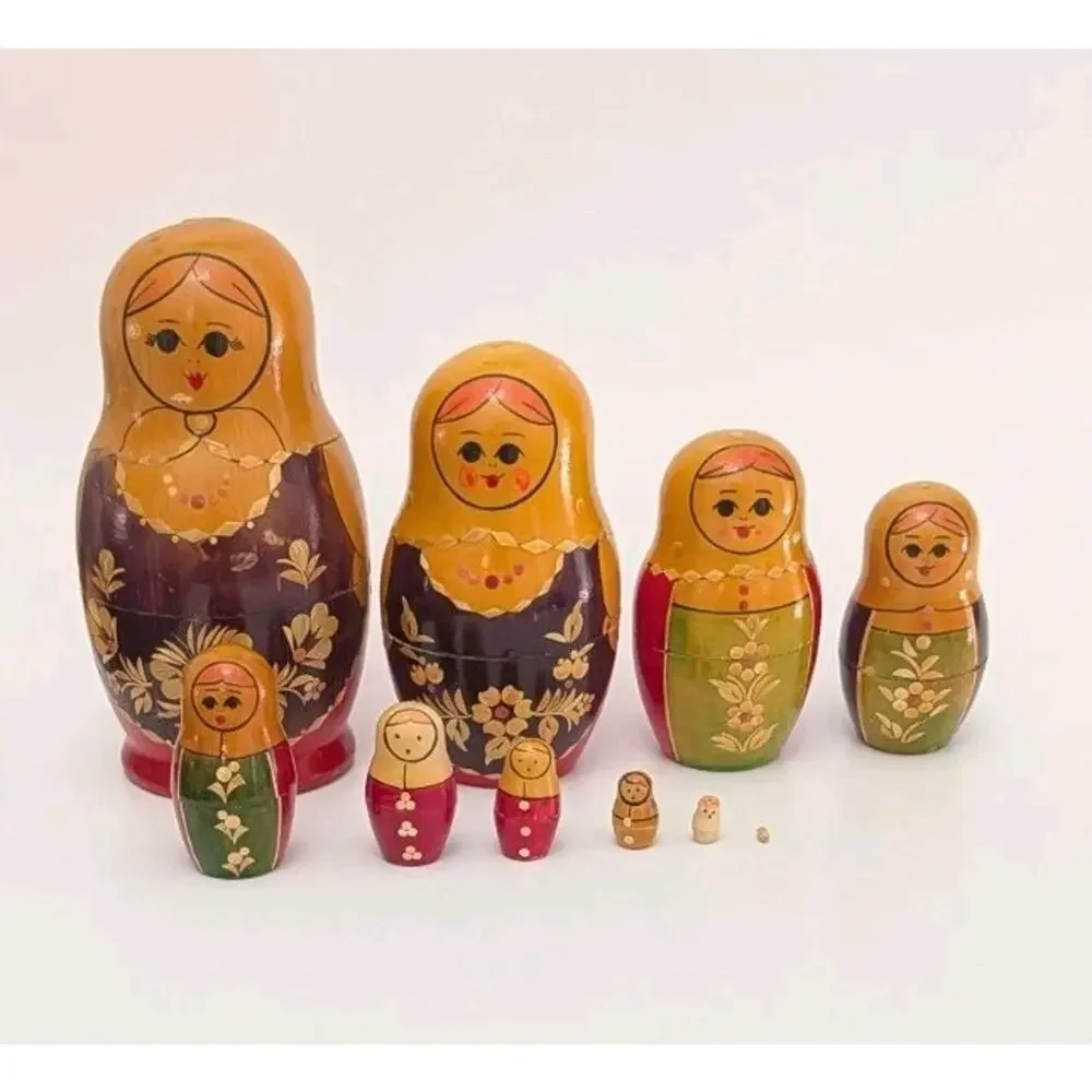 Traditional 10 Piece Wo Russian Matryoshka Nesting Doll 7 In Vintage Detailed